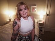 JaybbGirl.- Your Sister's Weird Confession