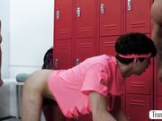 Must Watch this Threesome anal in the gym