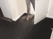 Stiefschwester erwischte mich beim Wichsen und fickte sie in den Arsch