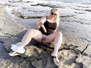 Blonde MILF Masturbates and Squirts on Public Beach