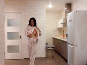 Big-Titted Brunette MILF Pussy Play on Webcam