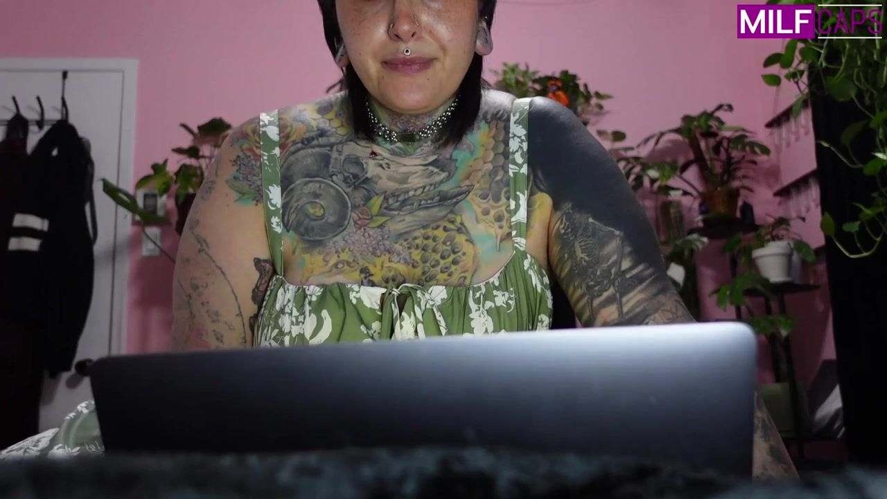 Jude Ryan – Little Brothers First Blowjob