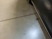 Deutsche Blondine mit großen Titten reitet mich in meinem Auto gegen Bargel