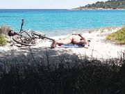 NAKED Sun Tanning Girl SPYCAM Video - SOLO Female